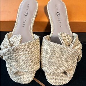 Katy Perry Collections Beige Woven Mules